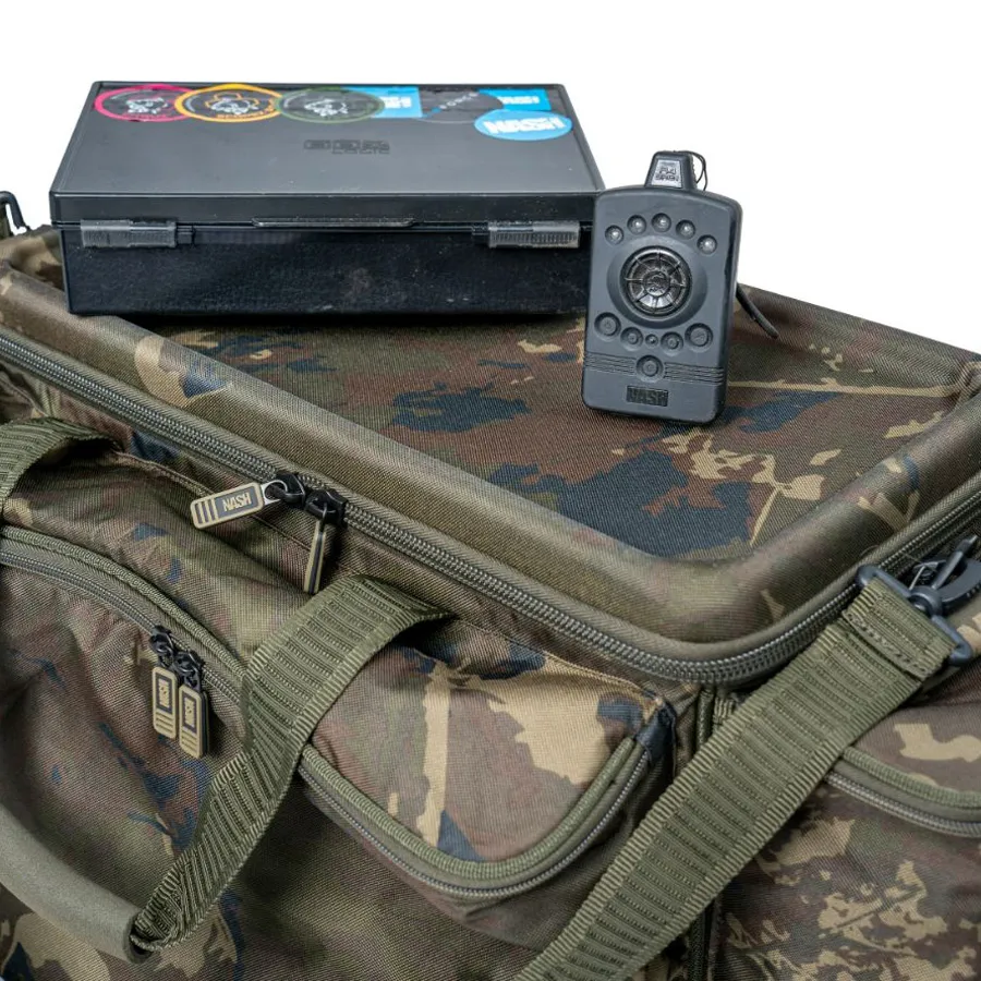 Nash Subterfuge Carryall Large 65ltr - Image 4