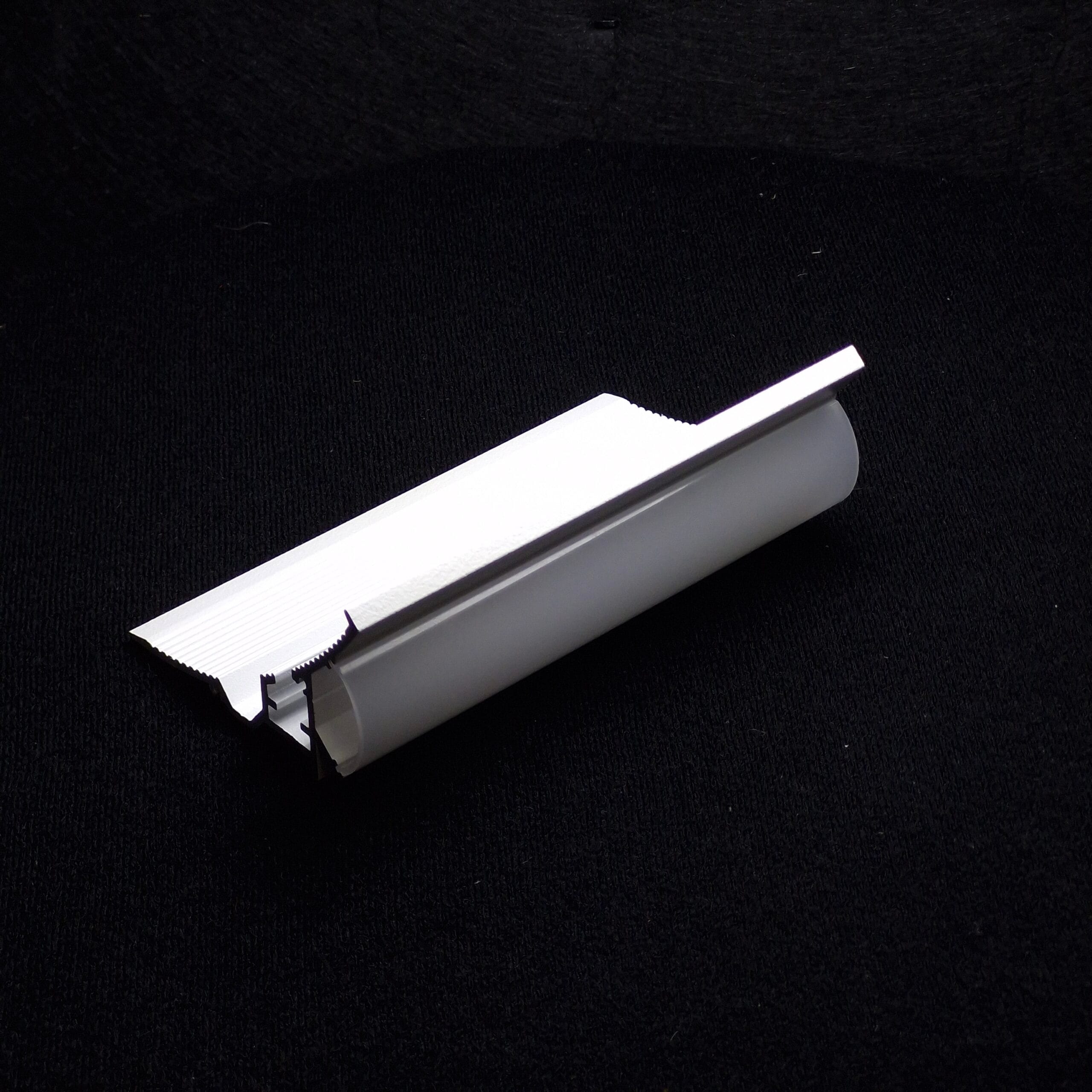 ARC-DWEM 2 Metre Drywall LED Plaster in Profile with Wide Angle Diffuser (White) - Image 7