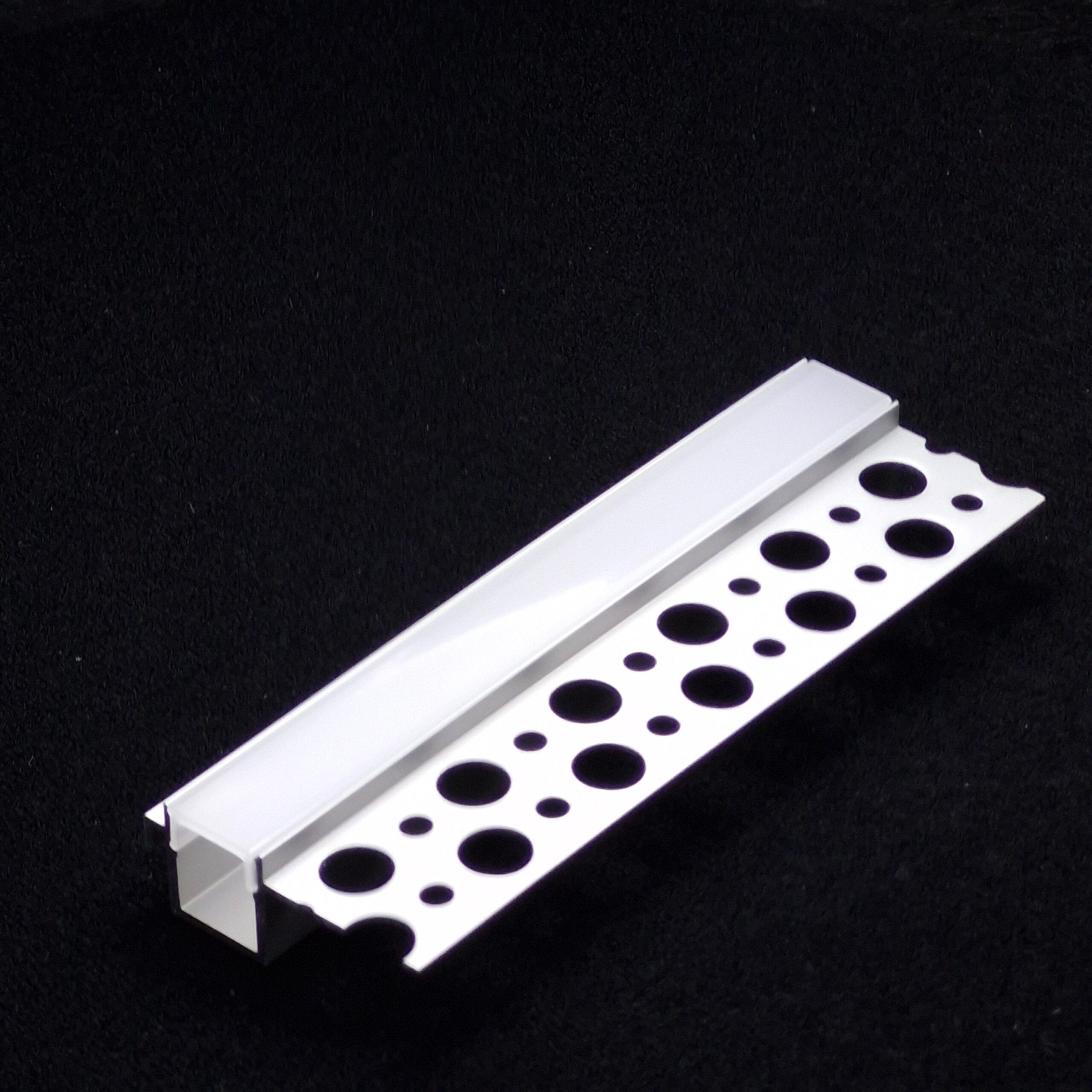 ARC-SWPB Single Wing 10.5mm Plaster in LED Profile Including Diffuser - Image 4