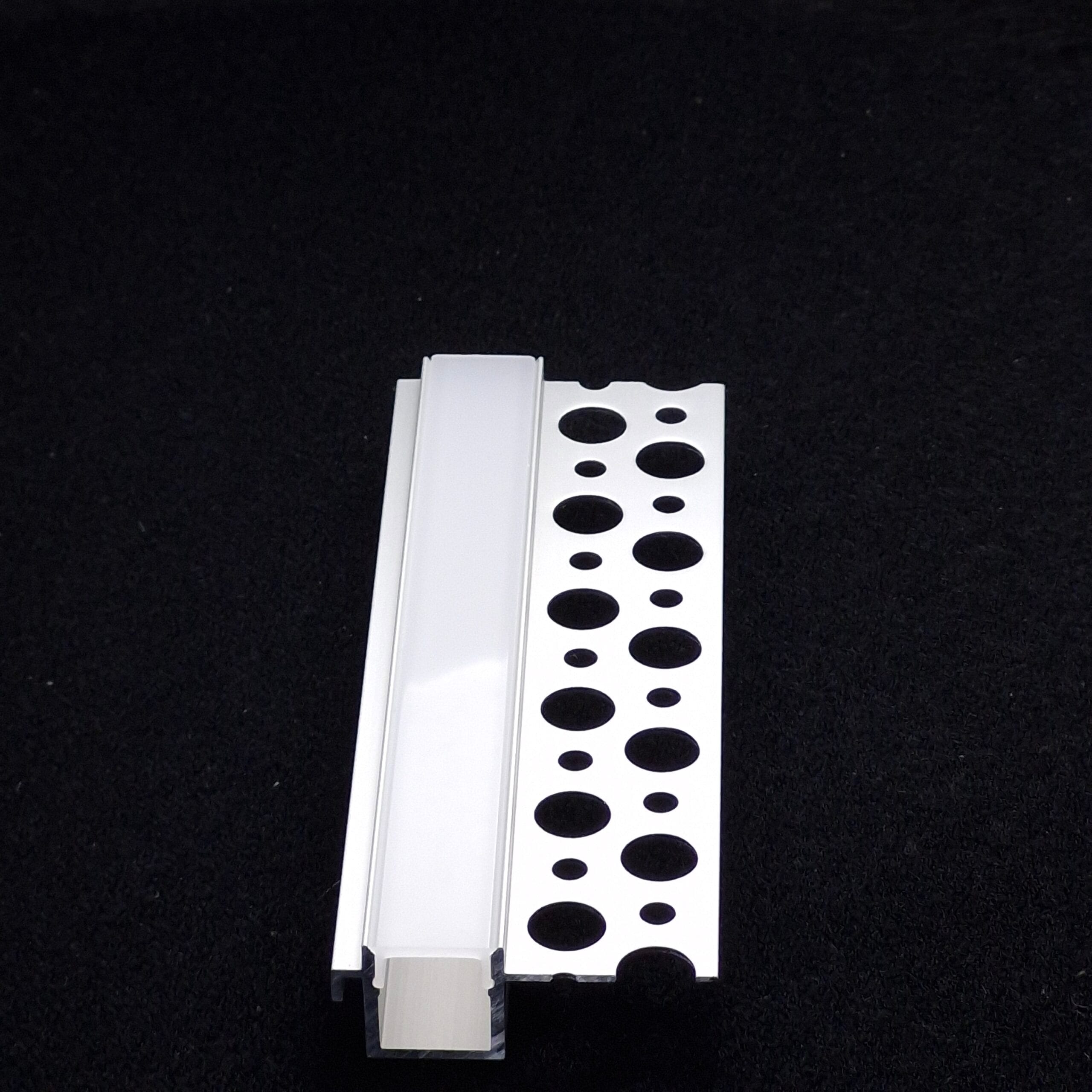 ARC-SWPB Single Wing 10.5mm Plaster in LED Profile Including Diffuser - Image 5